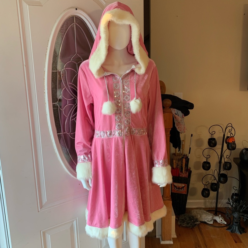 🍒💣 Winter snowy dress